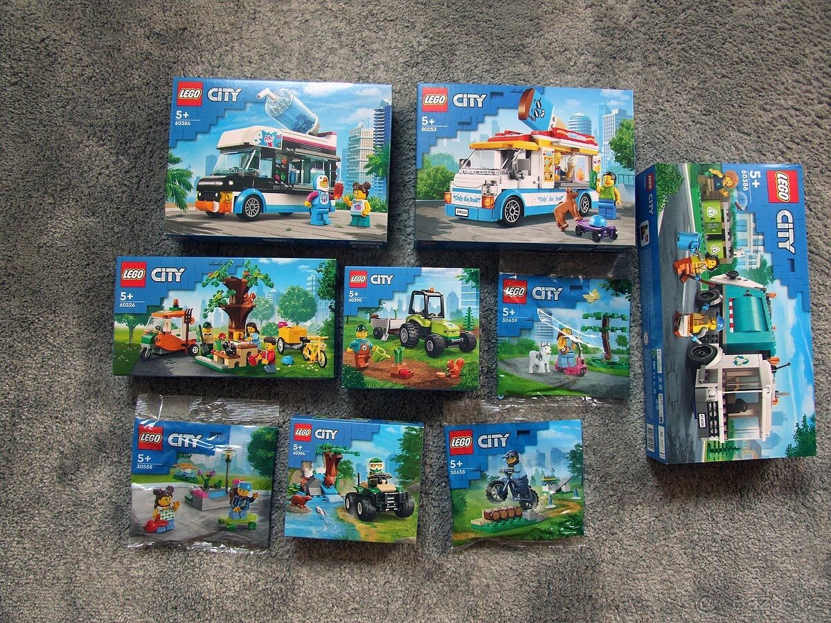 9x LEGO City - 60253 60326 60384 60386 60390 60394