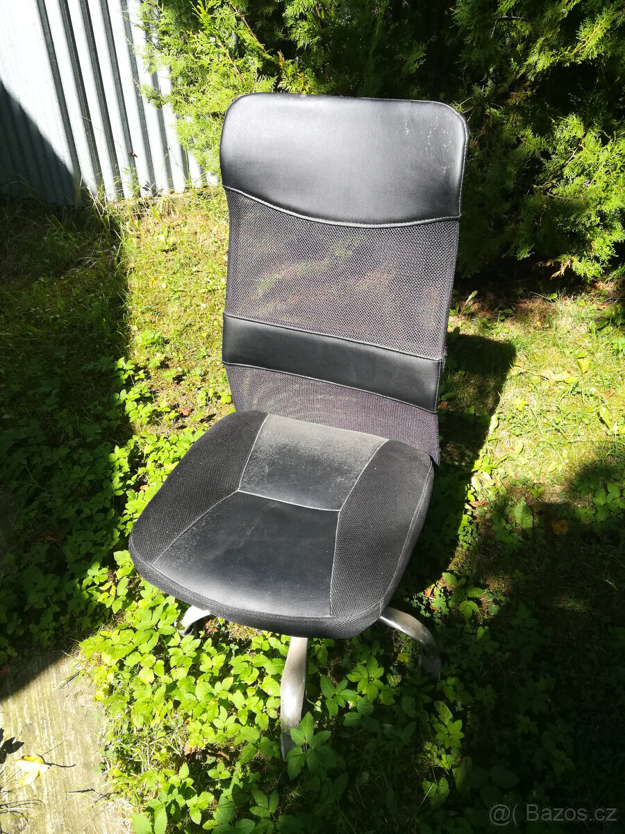 Kancelářská židle