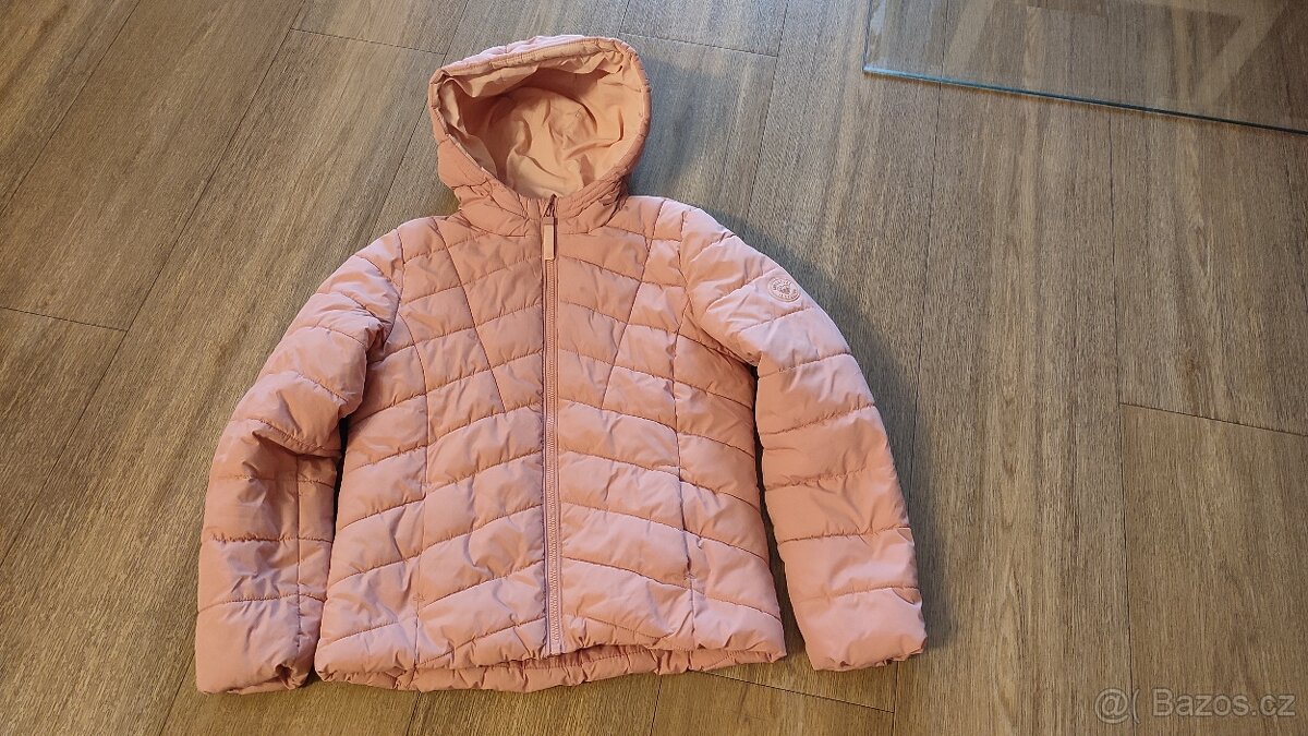 Zimní bunda lososové barvy