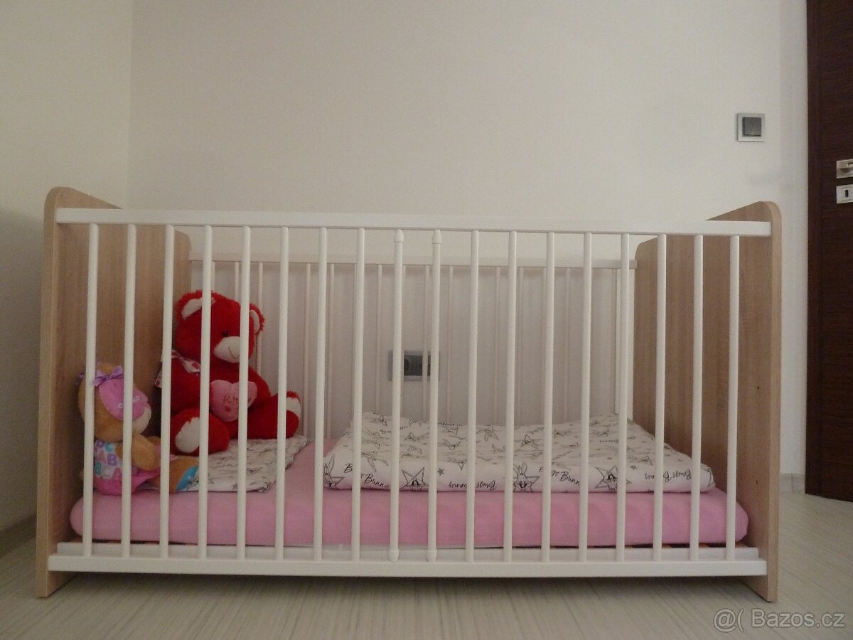 PRODÁM DĚTSKOU POSTÝLKU + KOMPLETNÍ VÝBAVA