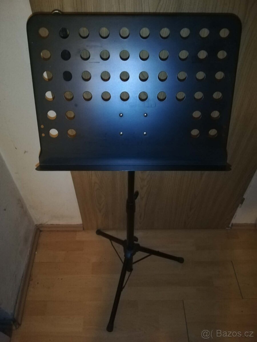 Prodám notový stojan - Soundking