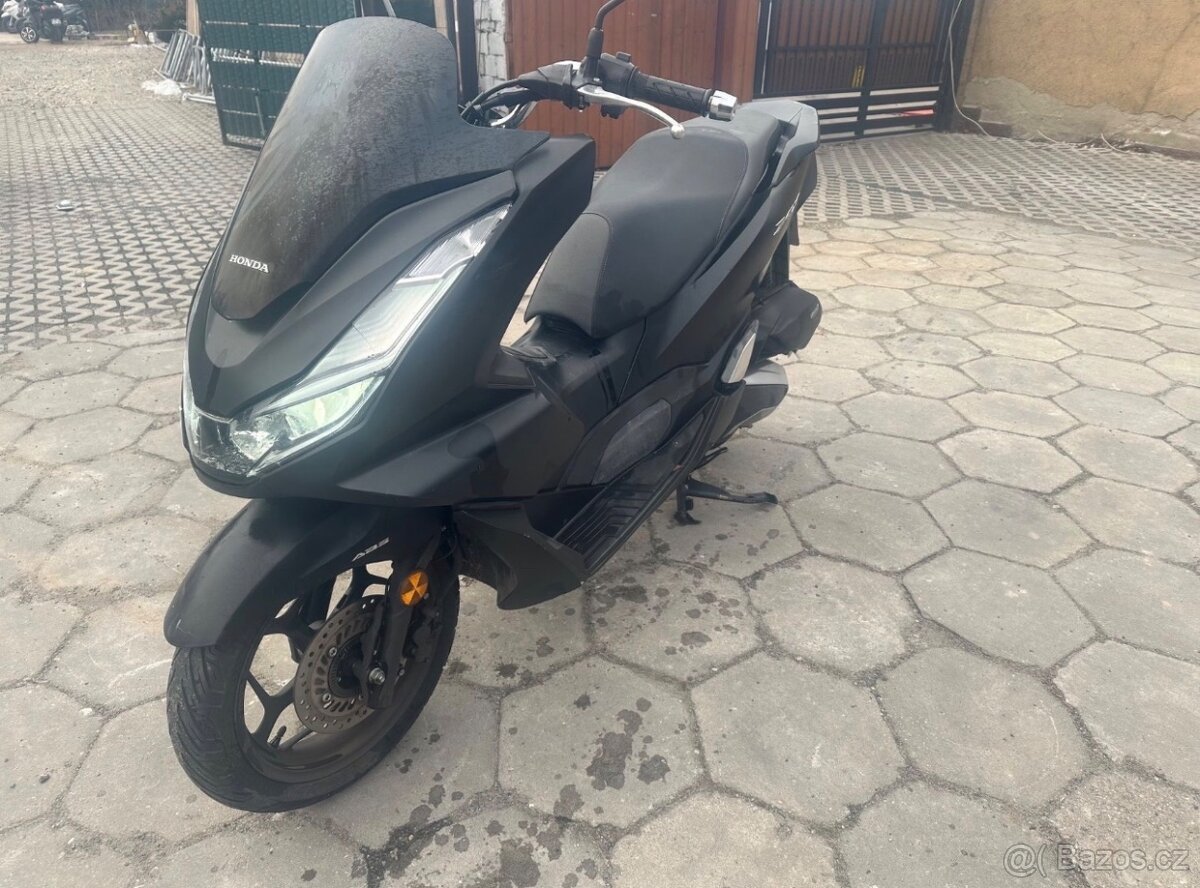 Honda pcx 2021