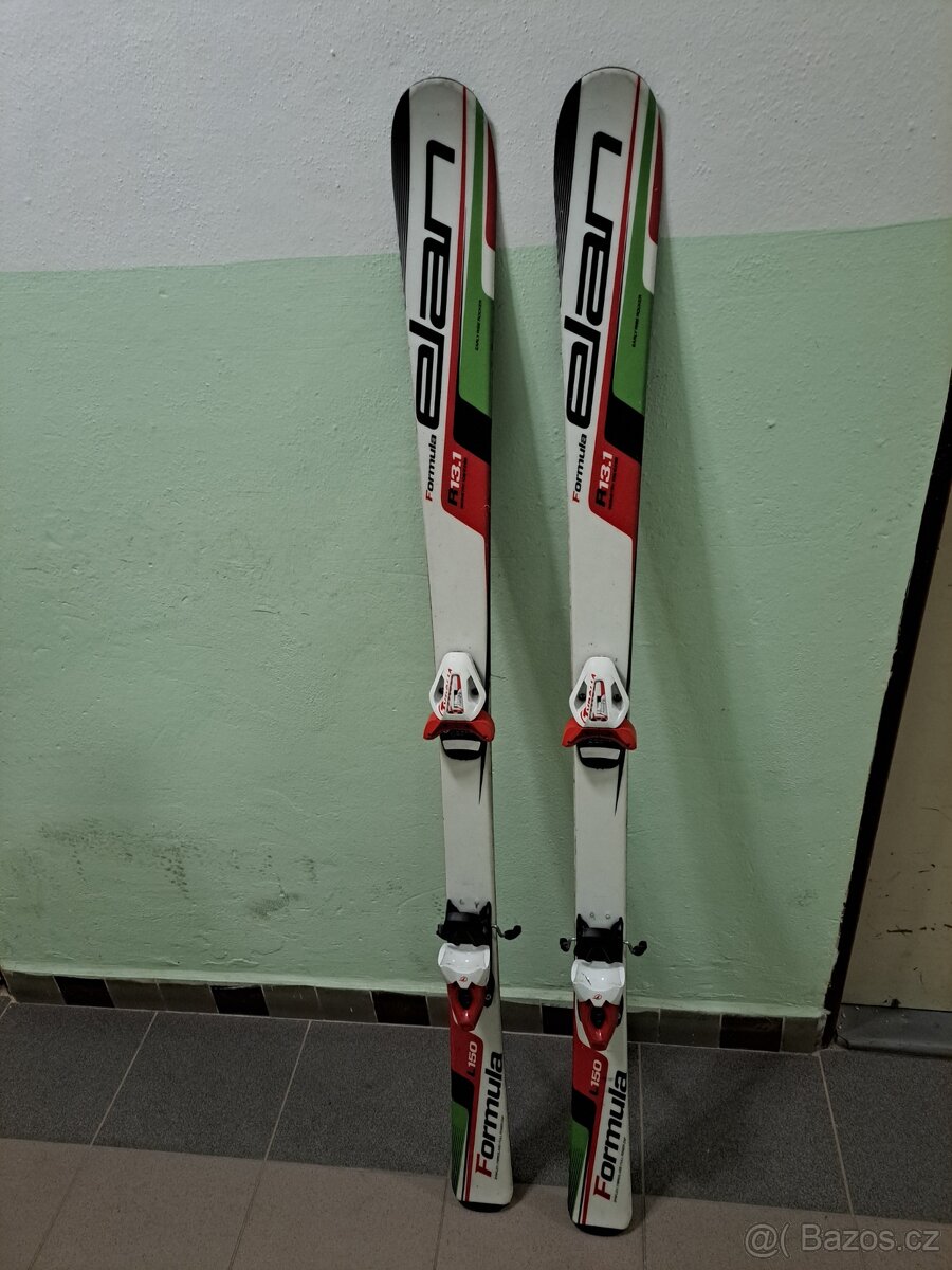 Prodám sjezdové lyže