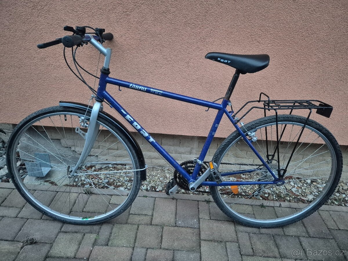 Trekingové kolo FORT