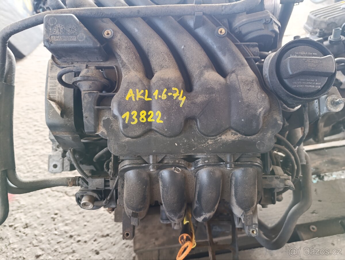 Škoda Octavia 1.6-74 typ:AKL