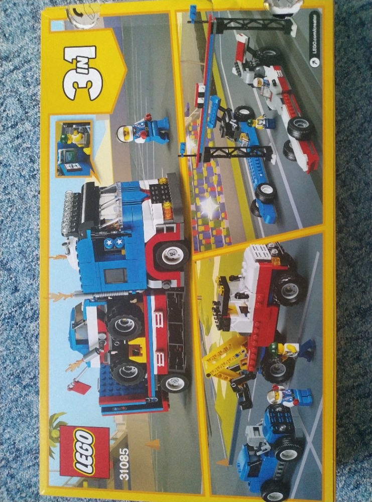 LEGO® Creator 31085 Mobilní kaskadérské představení