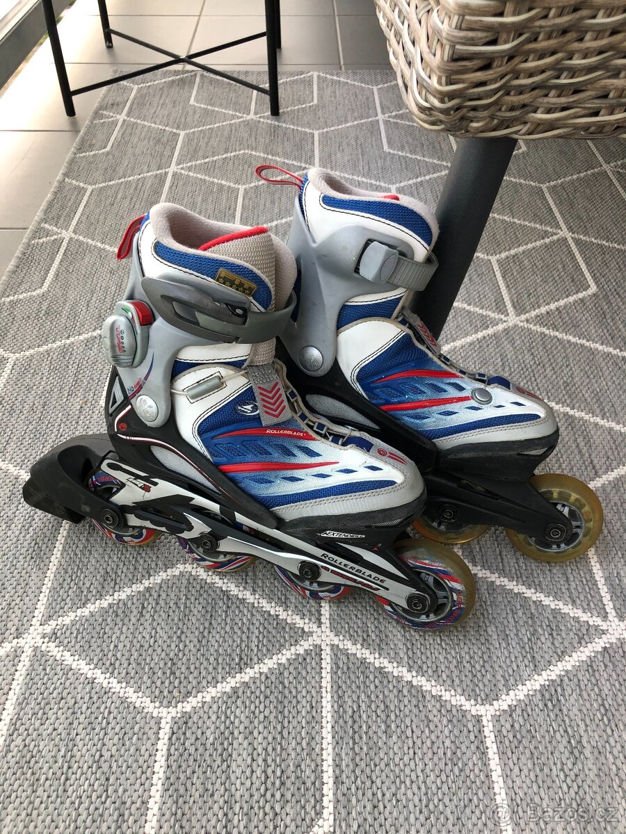 In-line brusle dětské / juniorské Rollerblade rostoucí 32-37