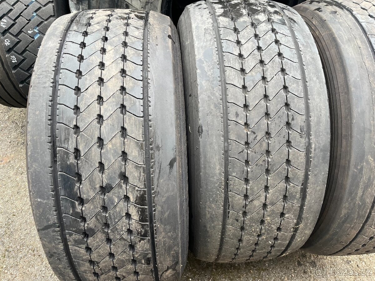 Goodyear pneu 355/50R22.5 355/50-22.5 355 50 22.5