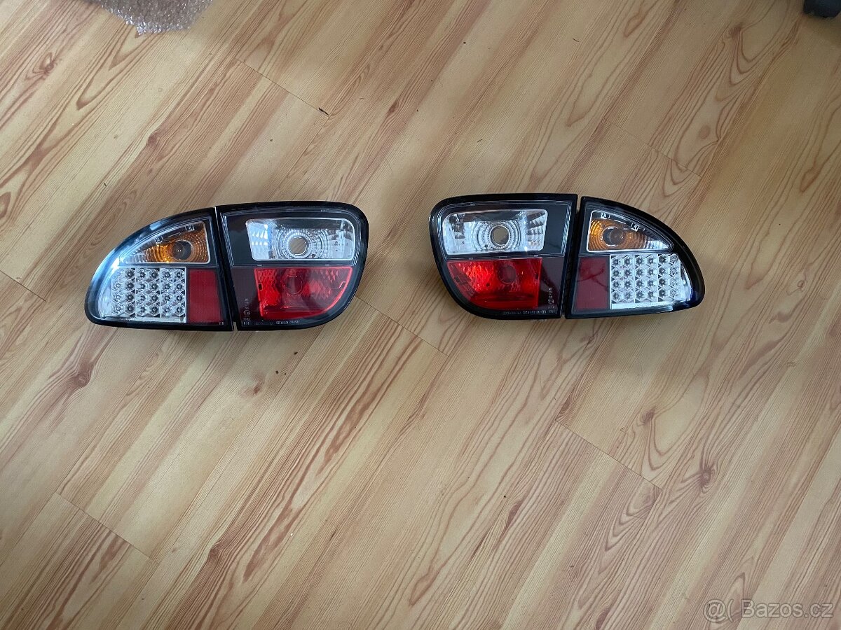 Zadní světla seat Leon