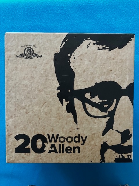 Krásný dárek pro milovníka Woody Allena