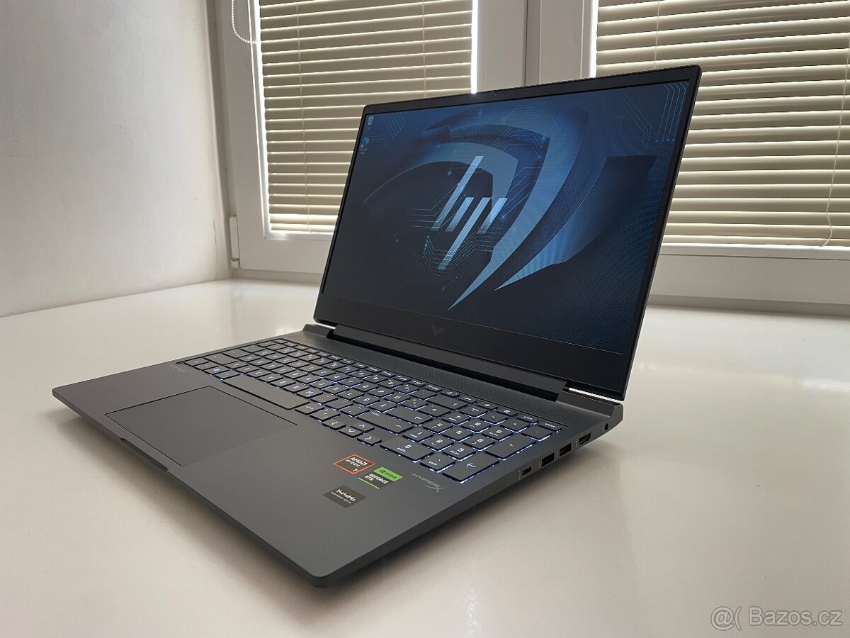 Herní Notebook HP- Ryzen 7 -8845HS-W-RTX-4060-8GB-32 RAM- 1T
