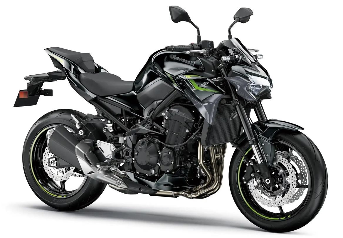 Kawasaki Z900 MY (2024) – skladem