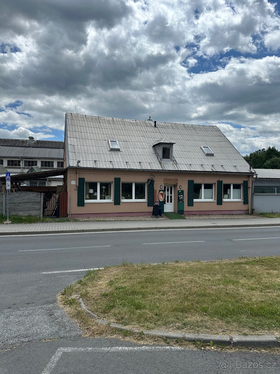 Pronájem komerční nemovitosti ,možnost i prodeje – Břidličná
