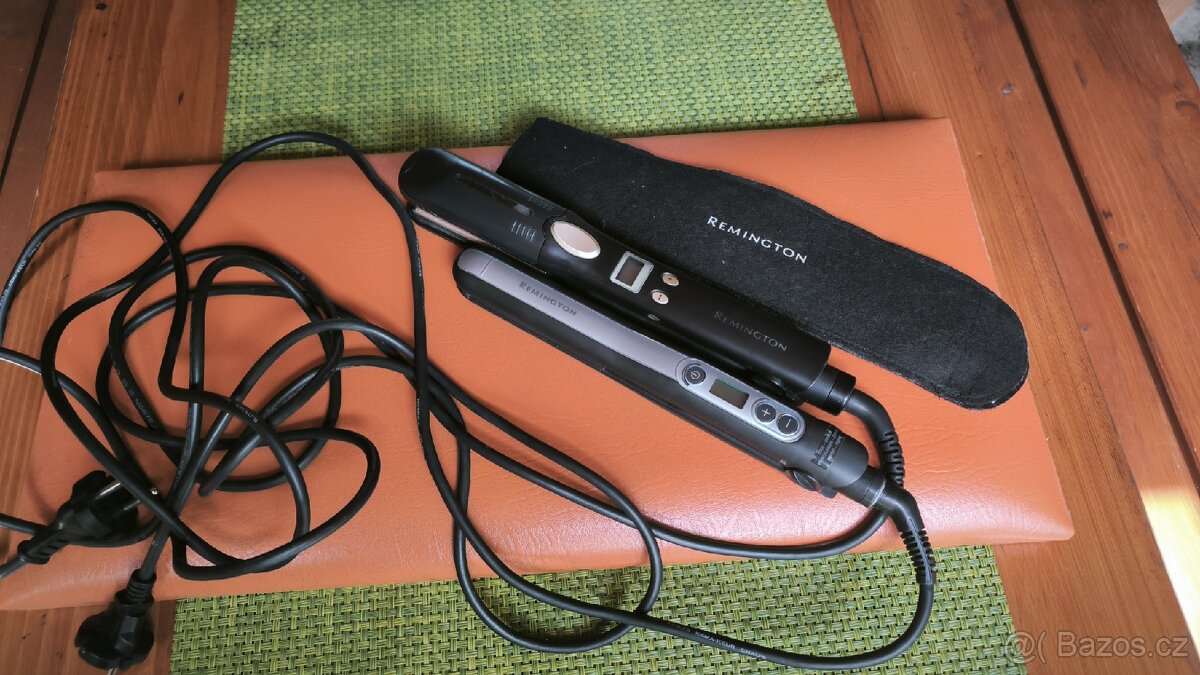 Daruji dvě žehličky Remington na vlasy.