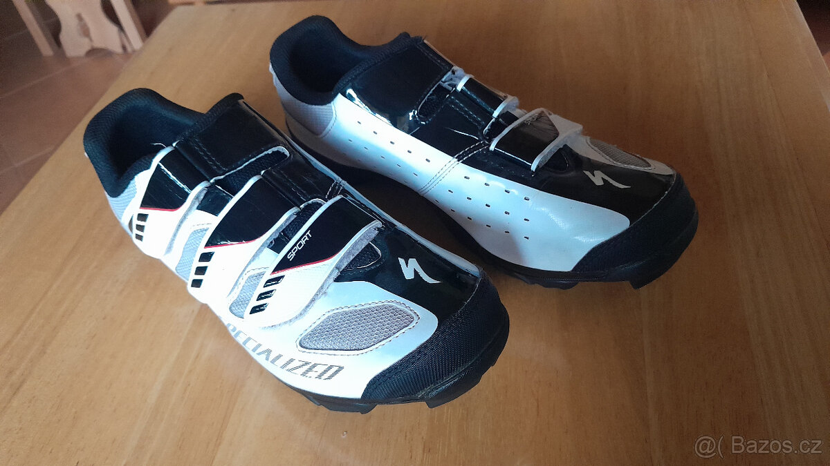 Tretry / boty na kolo Specialized SPORT, vel. 41