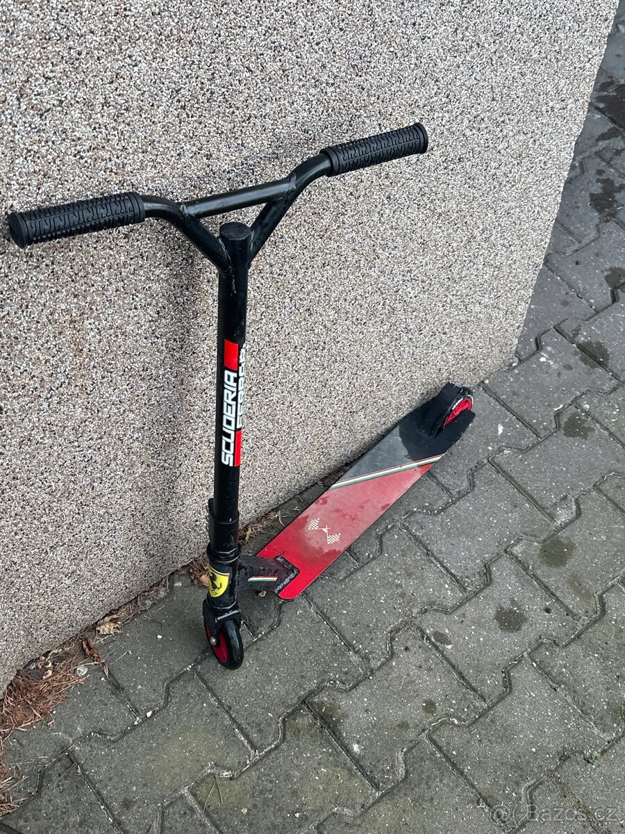 Ferrari kolobežka