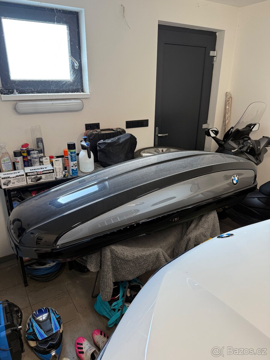 BMW STŘEŠNÍ BOX