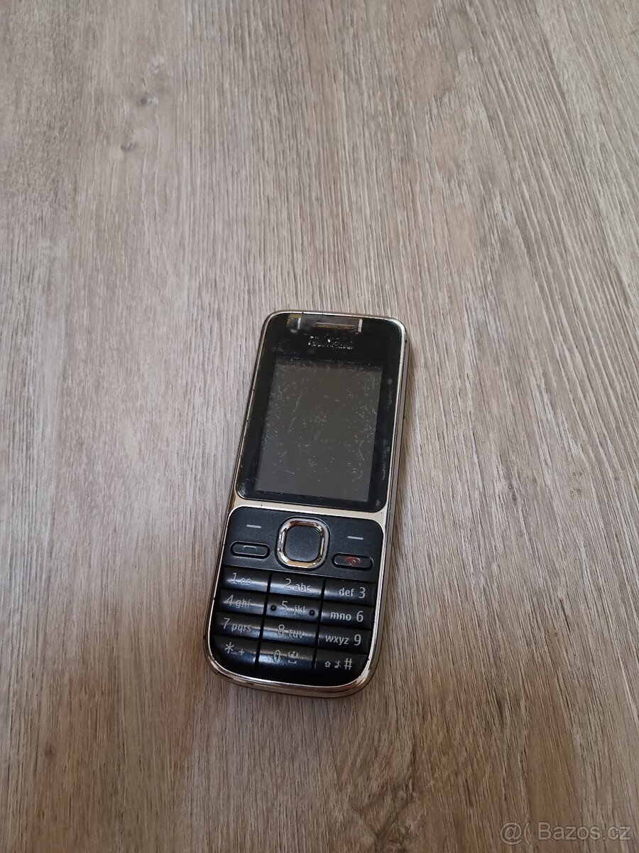 Nokia C2
