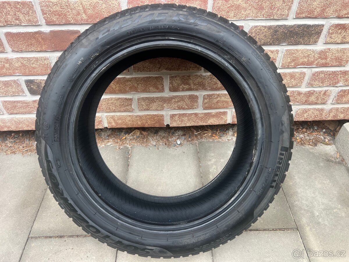 Pneu 245/45 R18, 275/40 R18 Pirelli Sottozero3 Run Flat