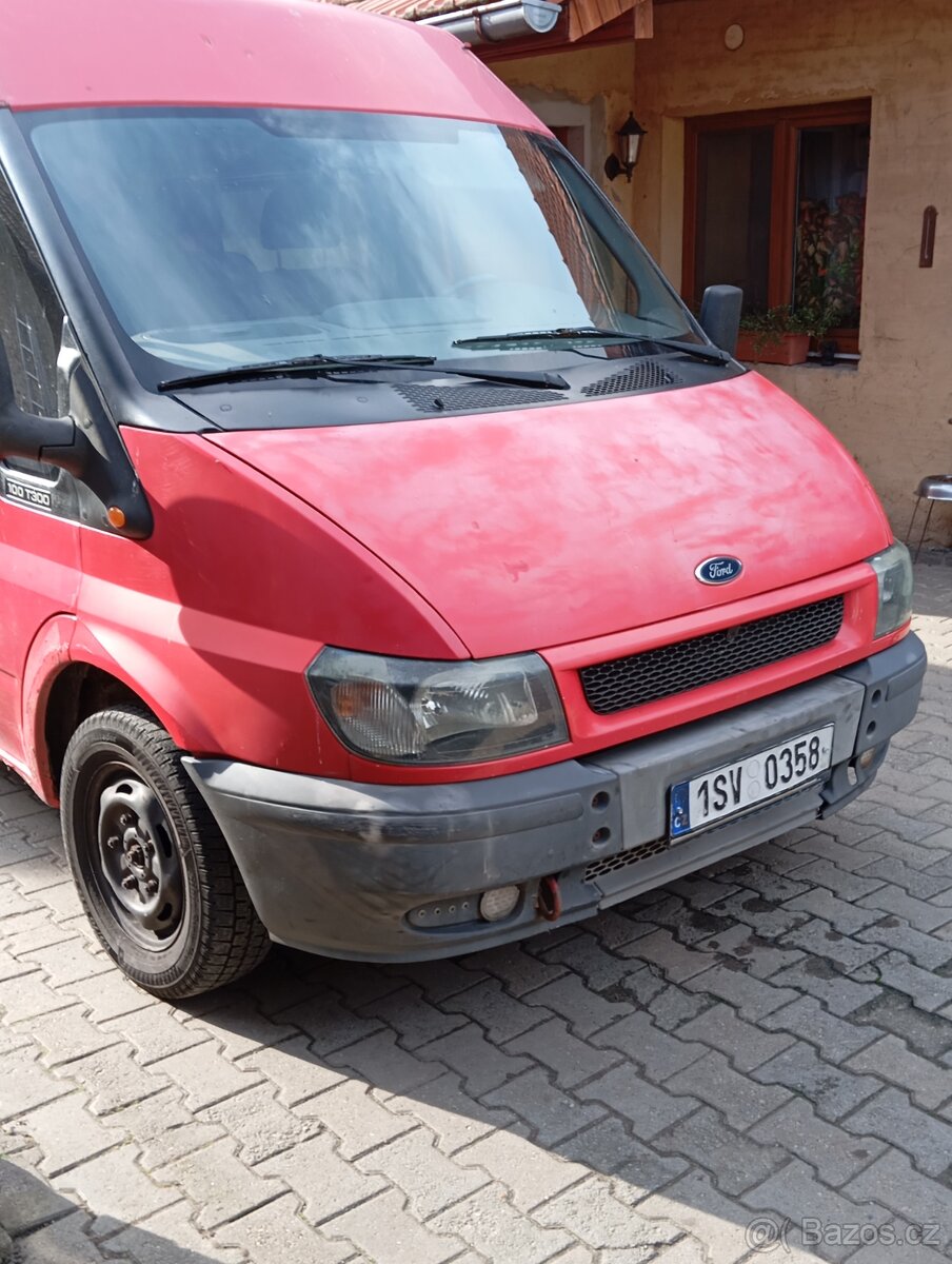 Prodám náhradní díly Ford transit rv.05