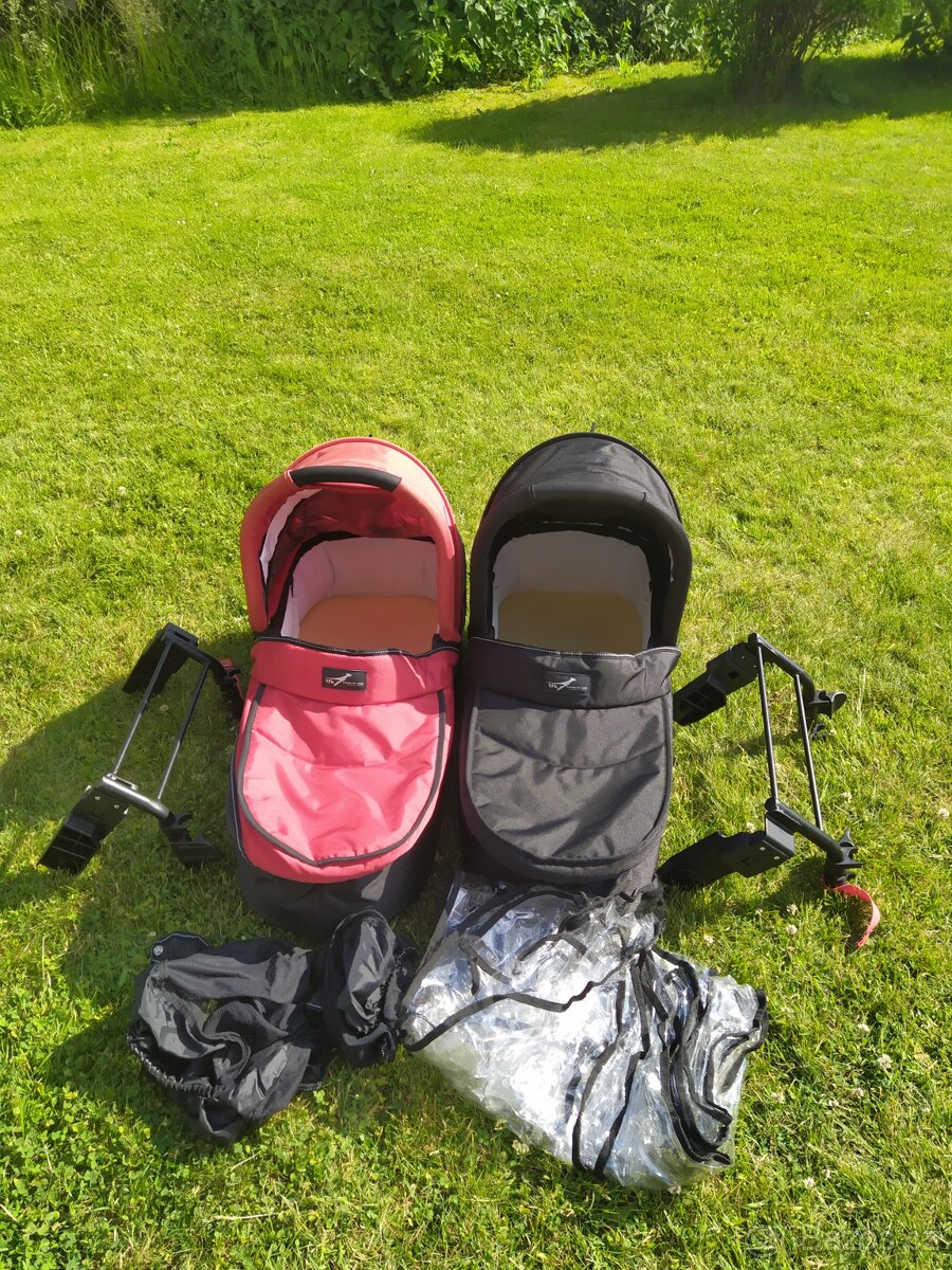 Kočár pro dvojčata TFK twinner twist duo combi