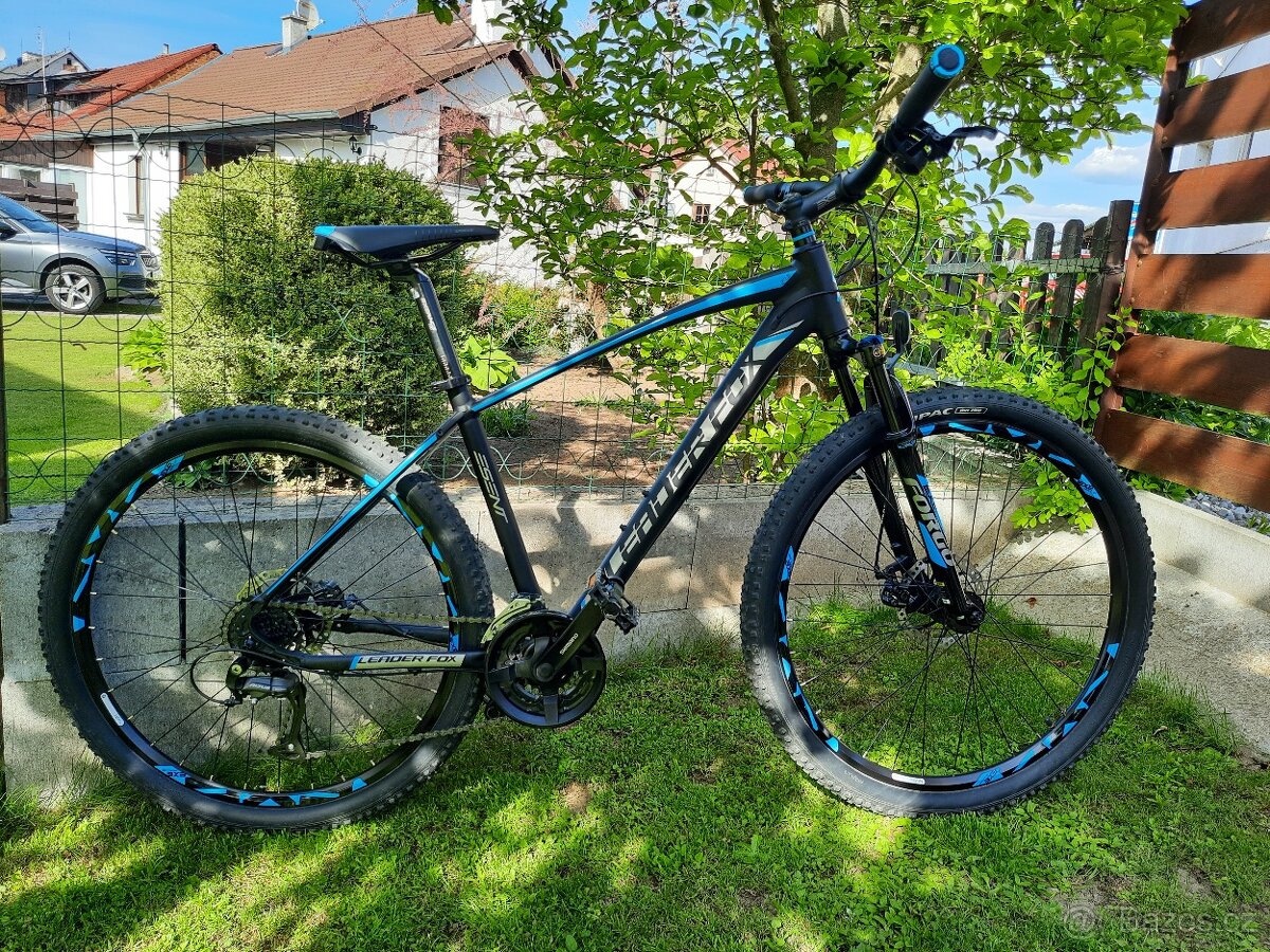 Juniorské kolo LEADER FOX