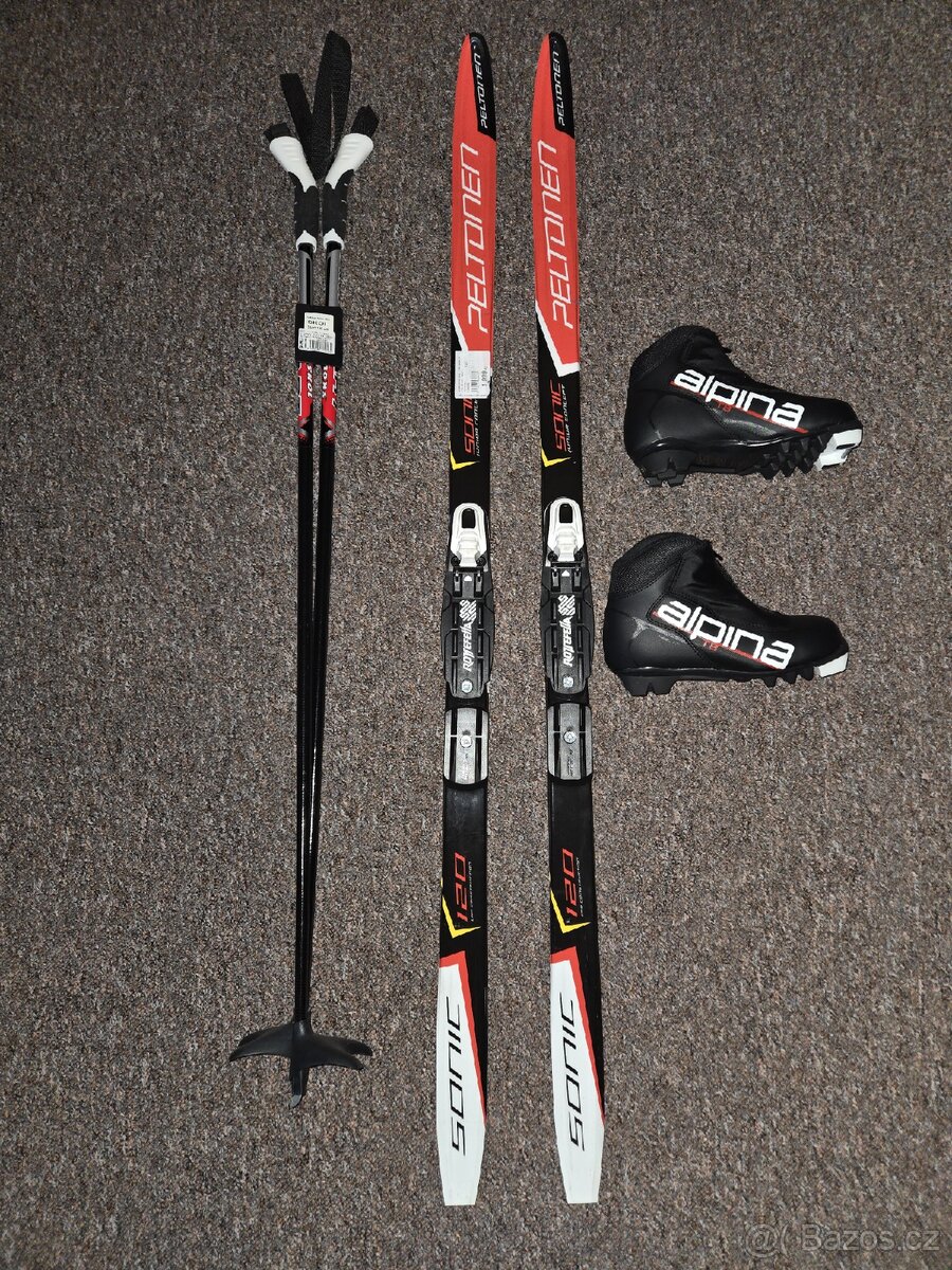 Bezky 120 cm, boty 33 a hulky 100 cm