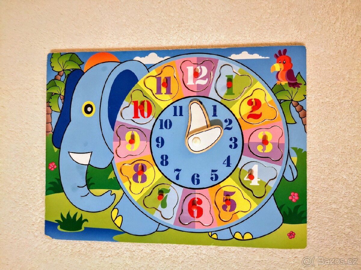 Dřevěné puzzle, hodiny