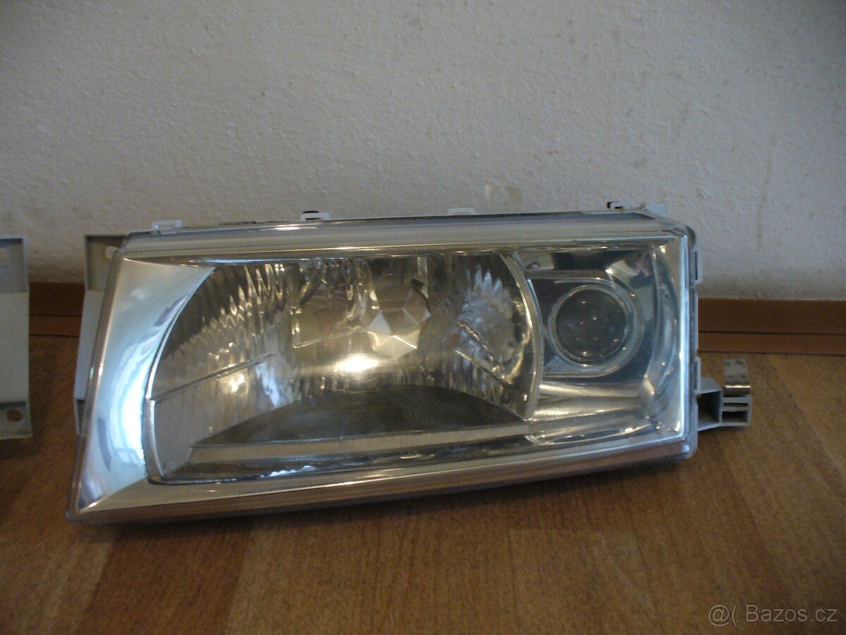 přední světla na škoda octavia 1