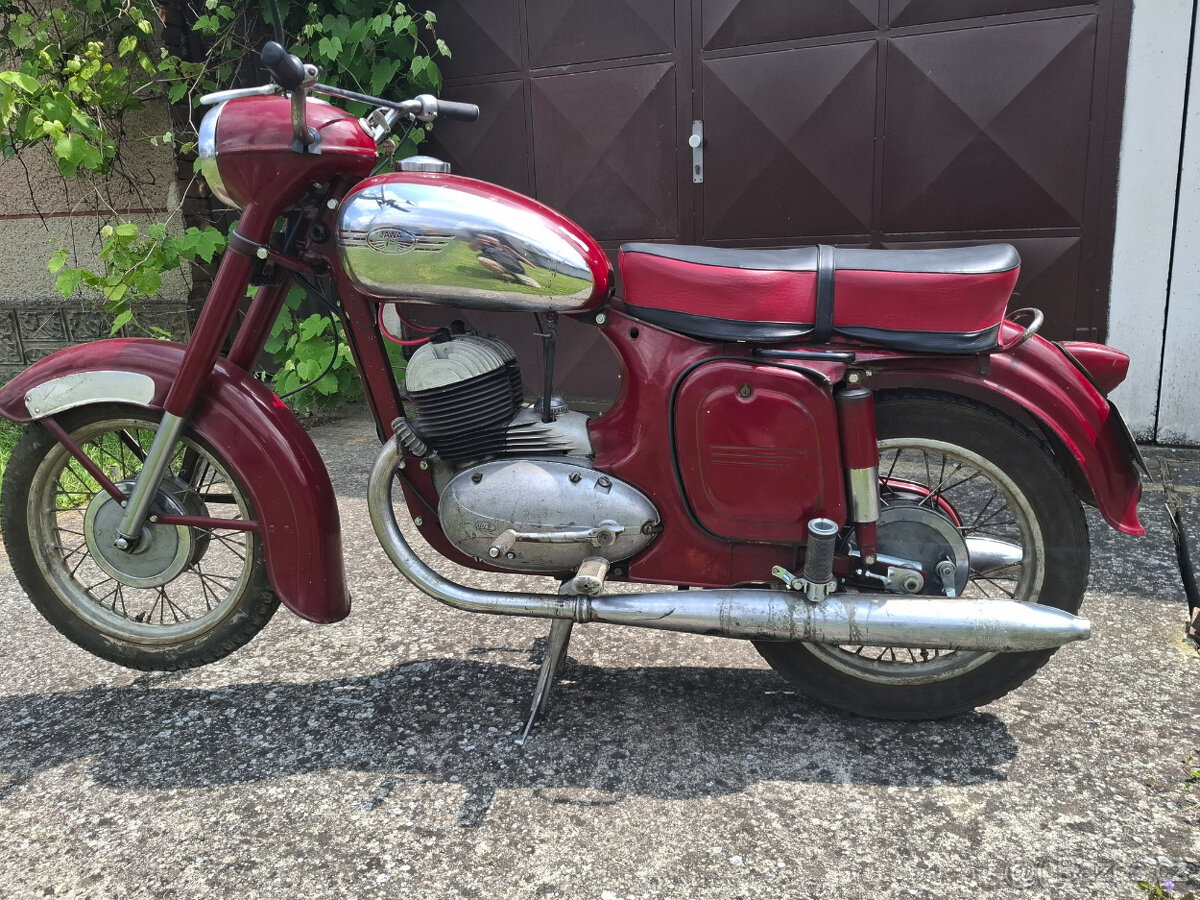 Jawa 350 354 kývačka patina r.v. 1960