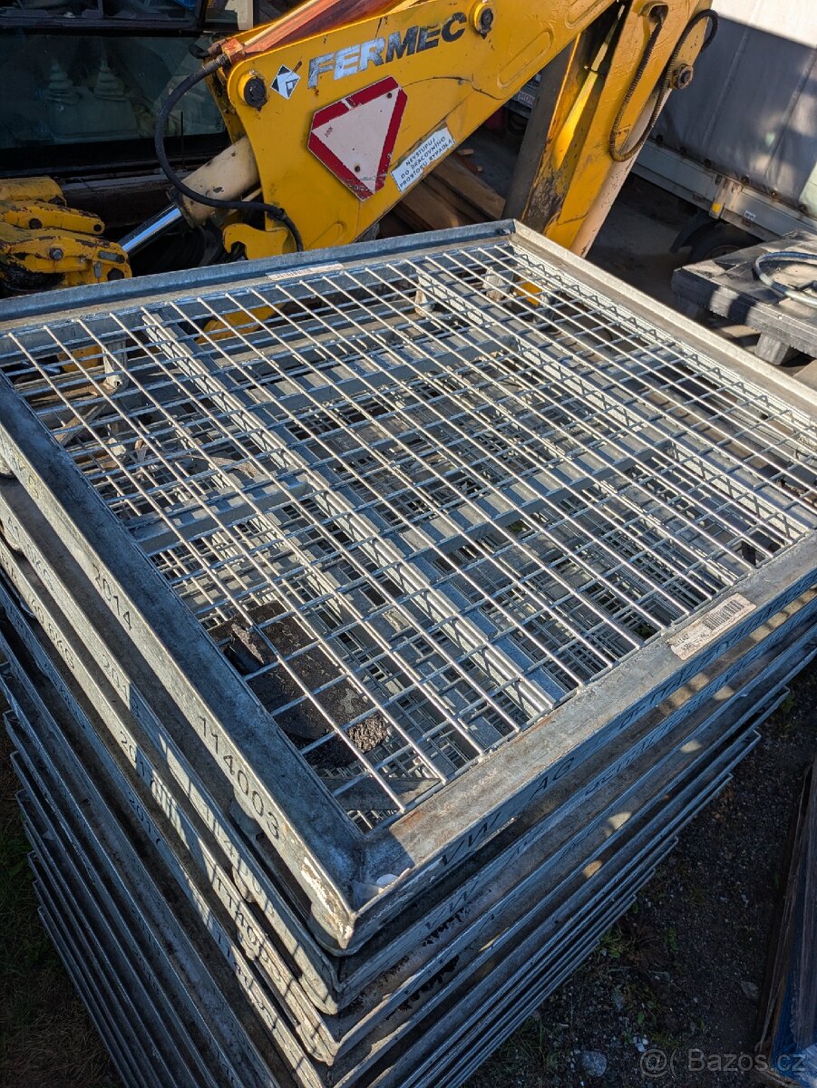 Kovové pozinkované palety