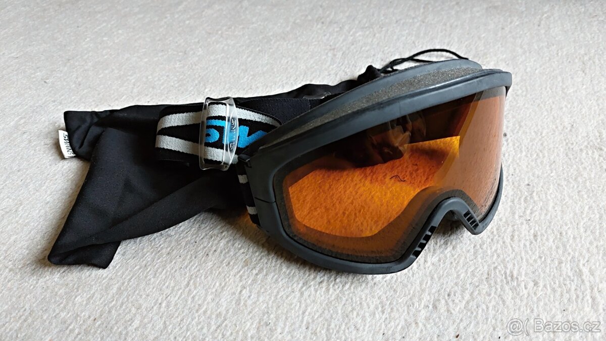 Lyžařské brýle