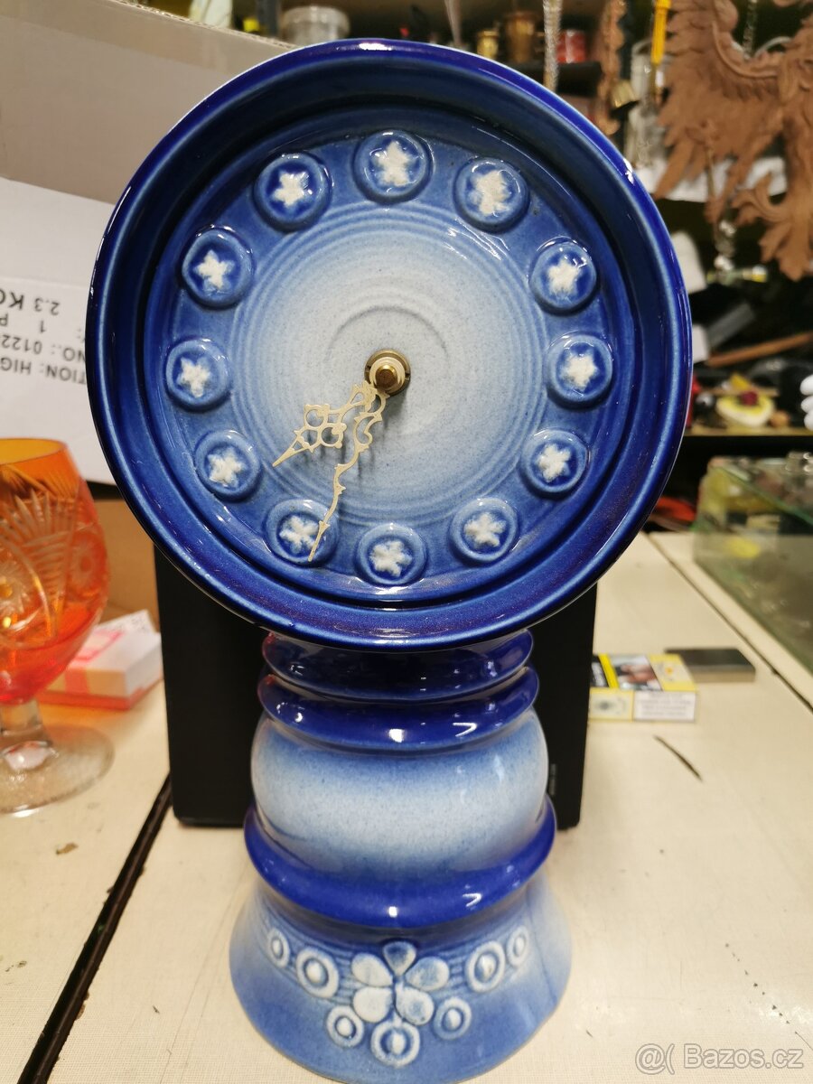 Hodiny, Ditmar Urbach