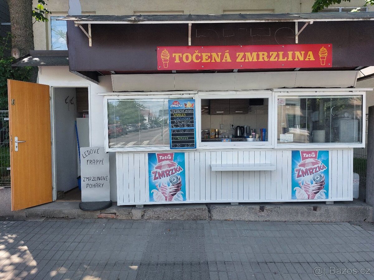 Zmrzlinový stánek