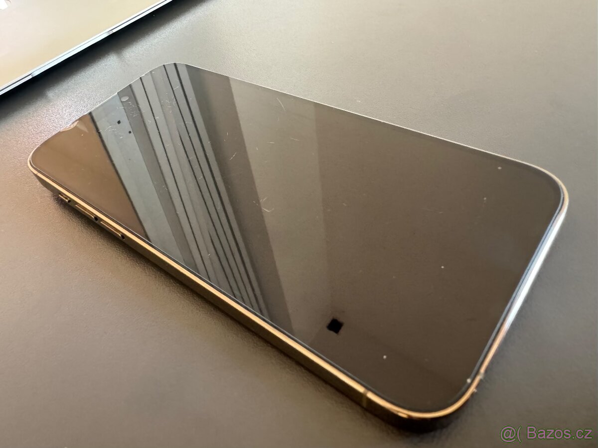 Prodám iPhone 14 Pro Max, 128 Gb, zlatý, eSIM (bez slotu)
