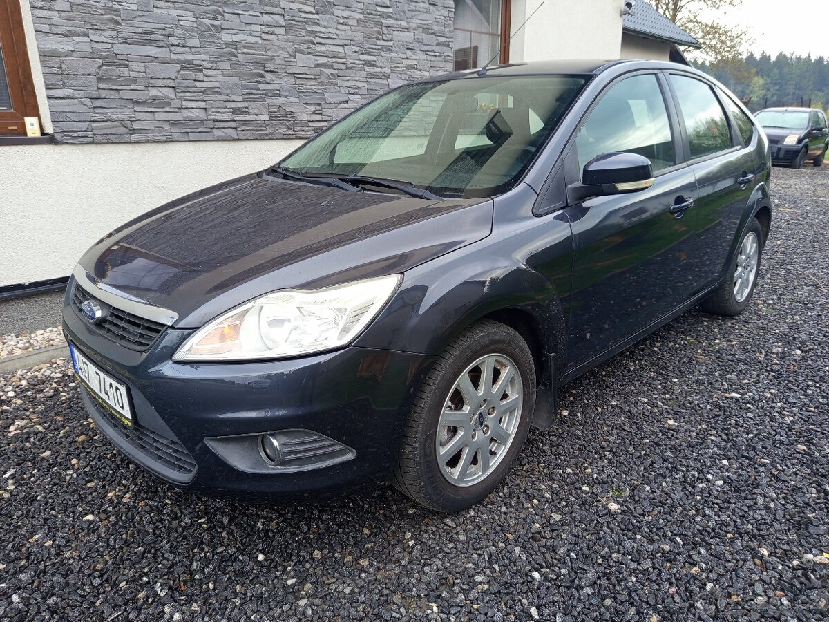 Ford Focus 1.6i 74kw Nová STK
