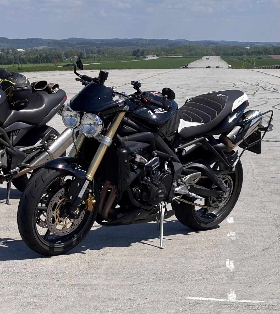 Triumph Street Triple 675 2008