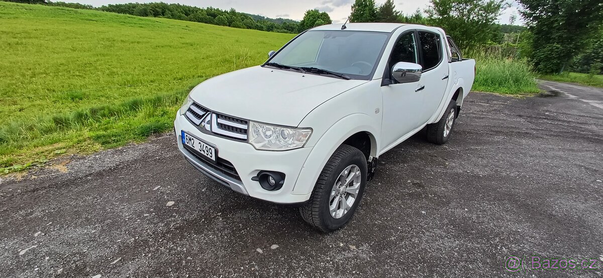 Mitsubishi l200