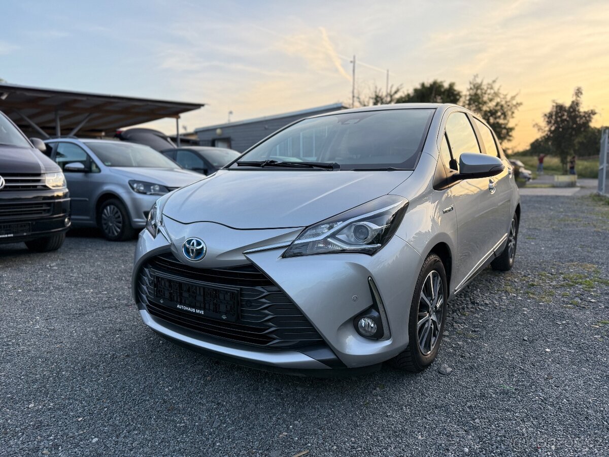 TOYOTA YARIS Y20 1.5i HYBRID AUTOMAT