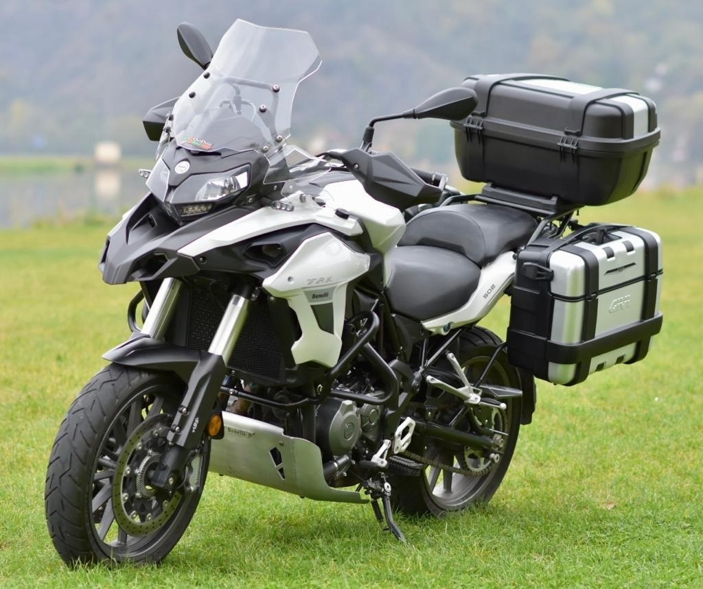 BENELLI-TRK-500cm-2019-PERFEKTNÍ STAV