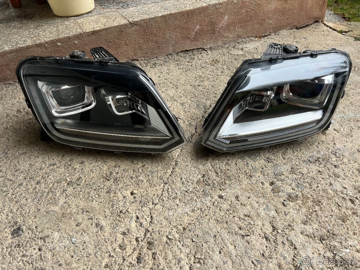 Originál bixenon světlomety s LED Amarok