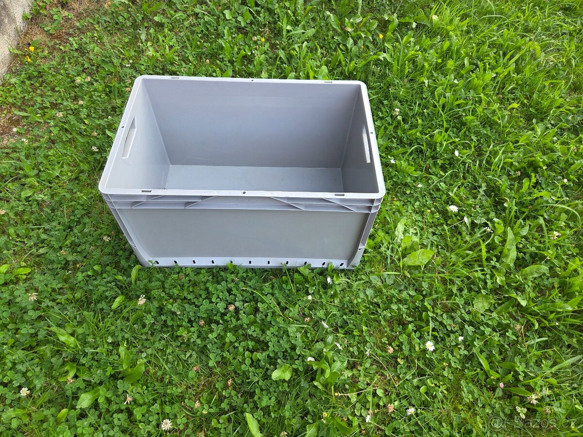 Plastová přepravka Eurobox 62 L
