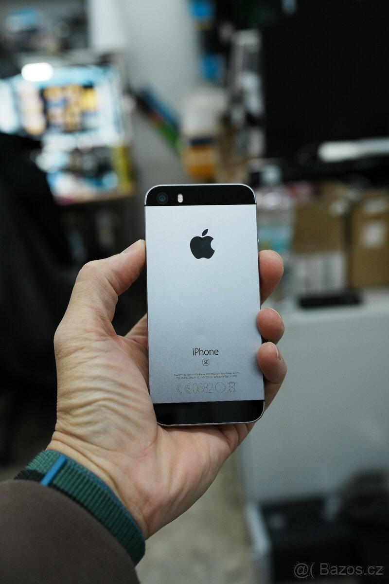 iPhone SE 2016 Jako Nový