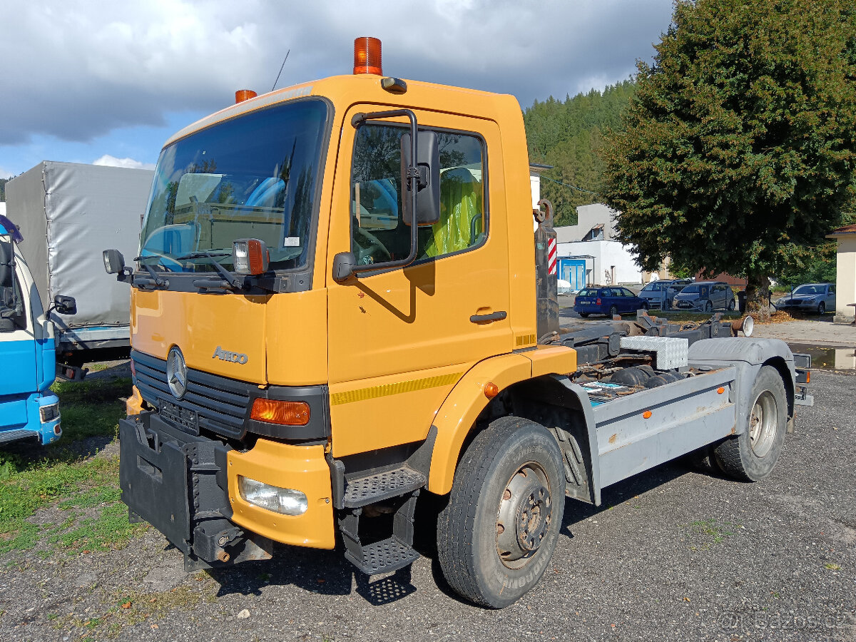 MERCEDES BENZ ATEO 1318 4x4 Kontejner 7T Analog