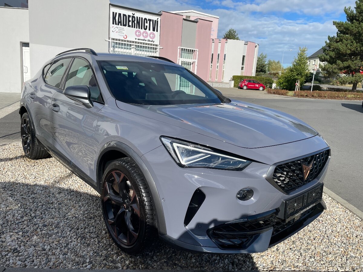 Cupra Formentor VZ 2.0 TSi/180kW - DSG,Matrix,...