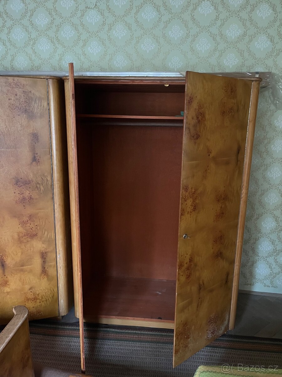 Prodám starožitnou ložnici