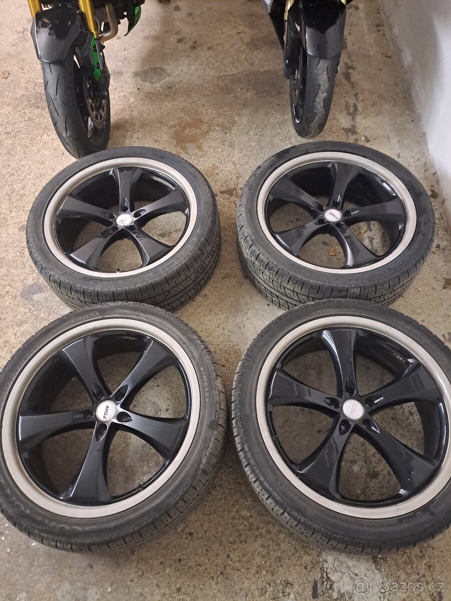 Alu kola 5x114,3 r22 TSW