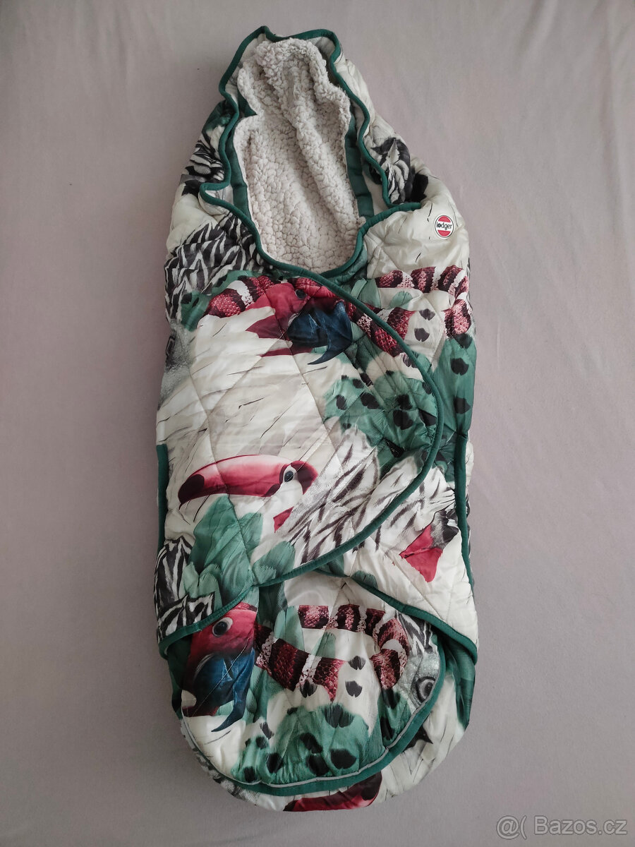 Zimní fusak Lodger s tropickým motivem