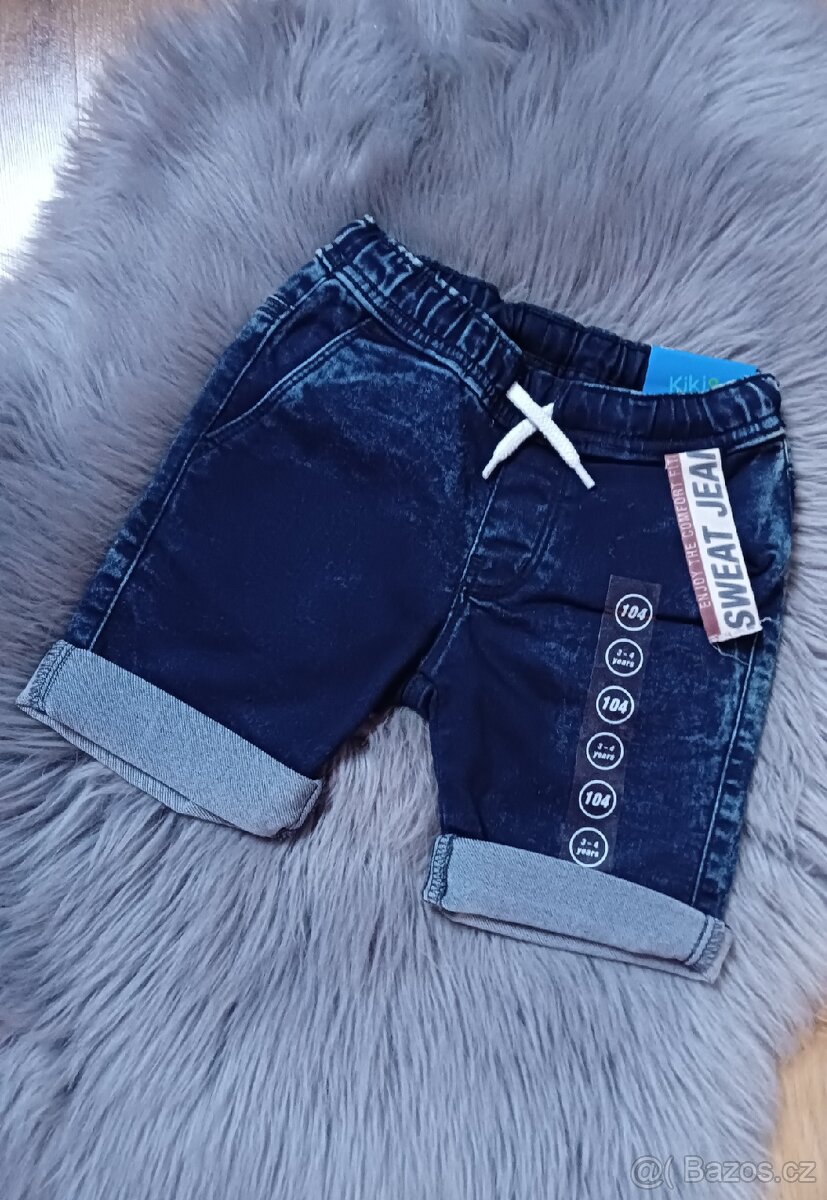 Nové džínové, riflové šortky, kraťasy