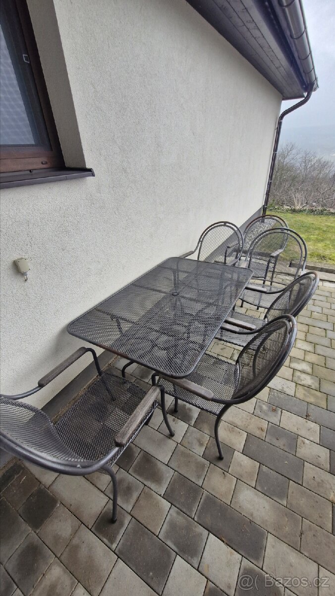 Zahradní nábytek